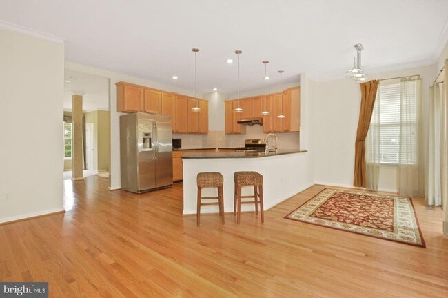 Building Photo - 12489 Lucas Dr