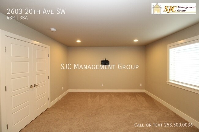 Building Photo - 2603 20th Ave SW