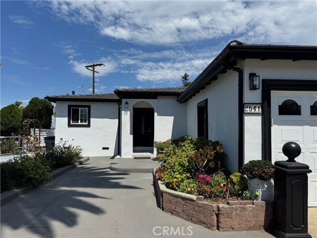 Building Photo - 2541 Ridgeland Rd