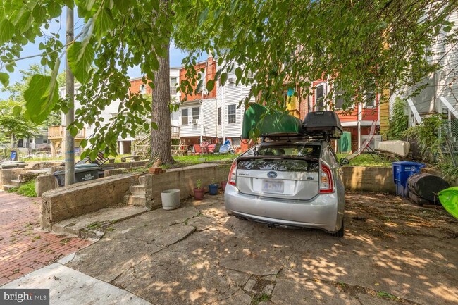 Building Photo - 4012 7th St NW