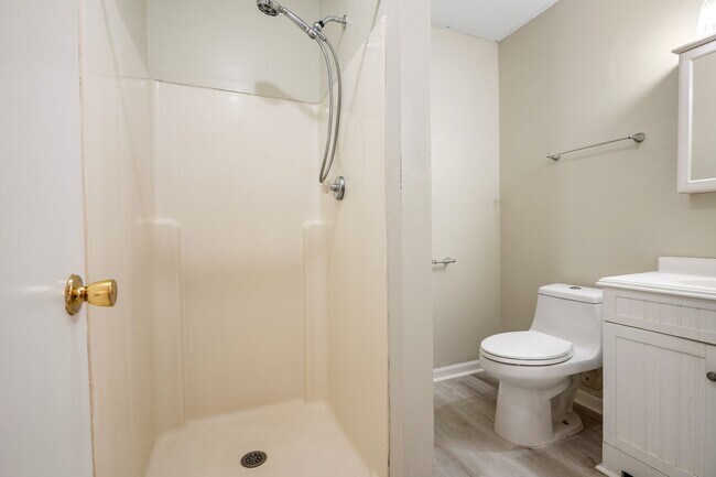 Building Photo - Single Family Home in South Durham- Available Now