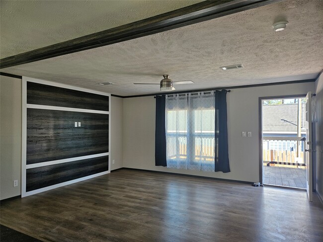 Building Photo - 16854 W Forrestal