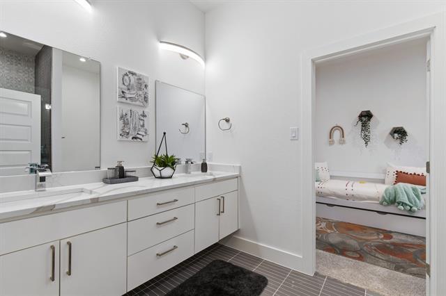 Building Photo - 3615 McBroom St