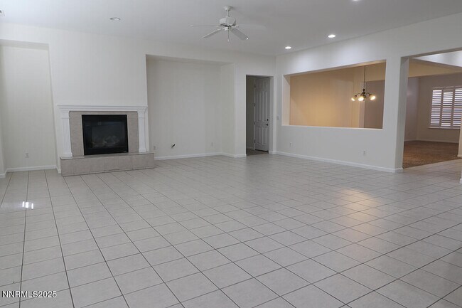 Building Photo - 1692 Broadstone Way