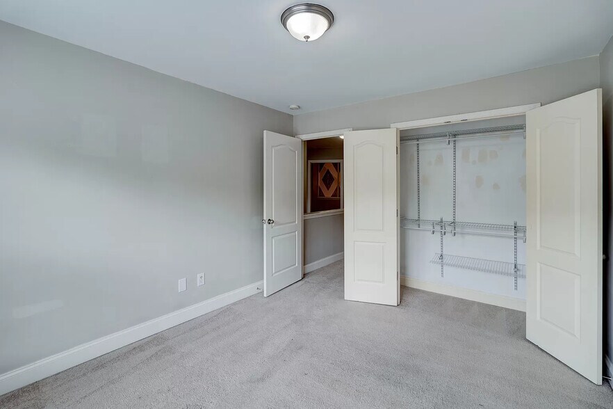 Building Photo - 2608 Nashboro Blvd