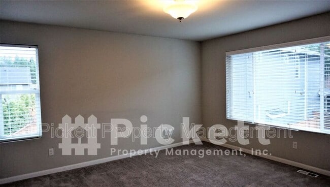 Building Photo - 1861 Claret Loop NW