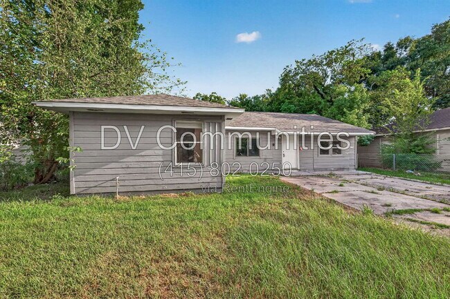 Building Photo - 5910 Southtown St