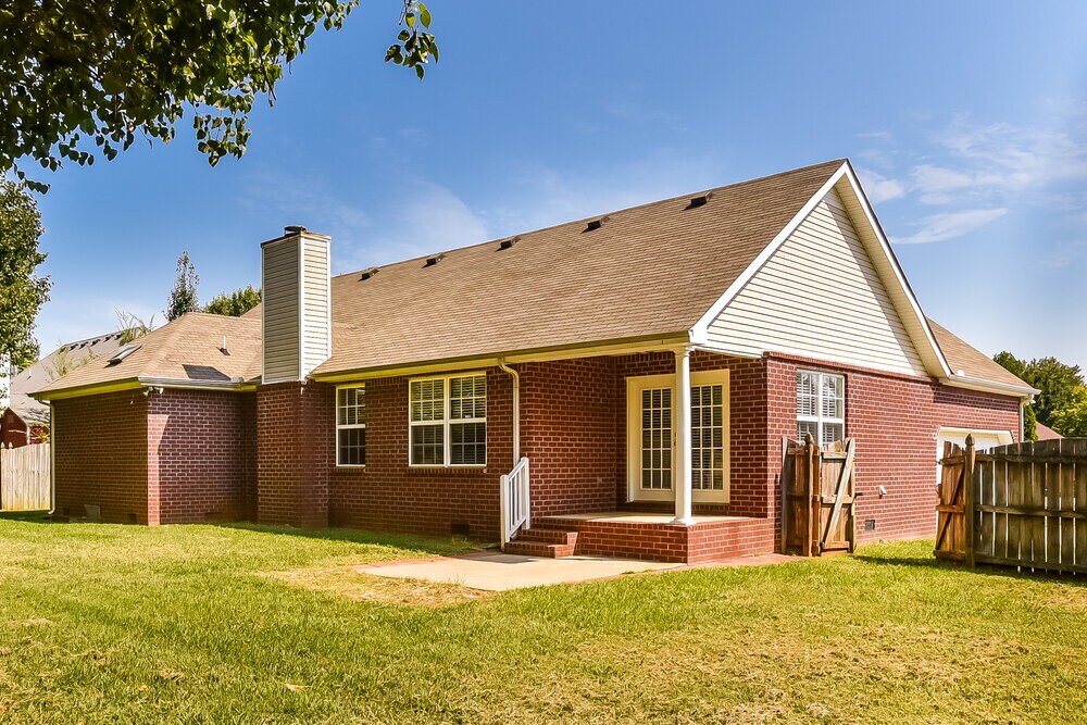 Building Photo - 2016 Isis Ct