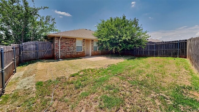 Building Photo - 11153 NW 5th Terrace