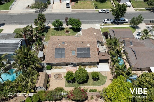 Building Photo - 222 Lupe Ave