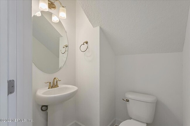 Building Photo - 11485 Gully Ct