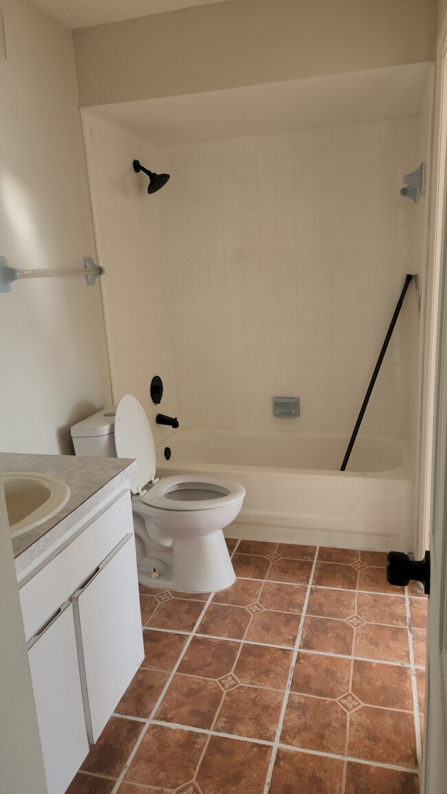 Building Photo - 406 Cocoa Ct