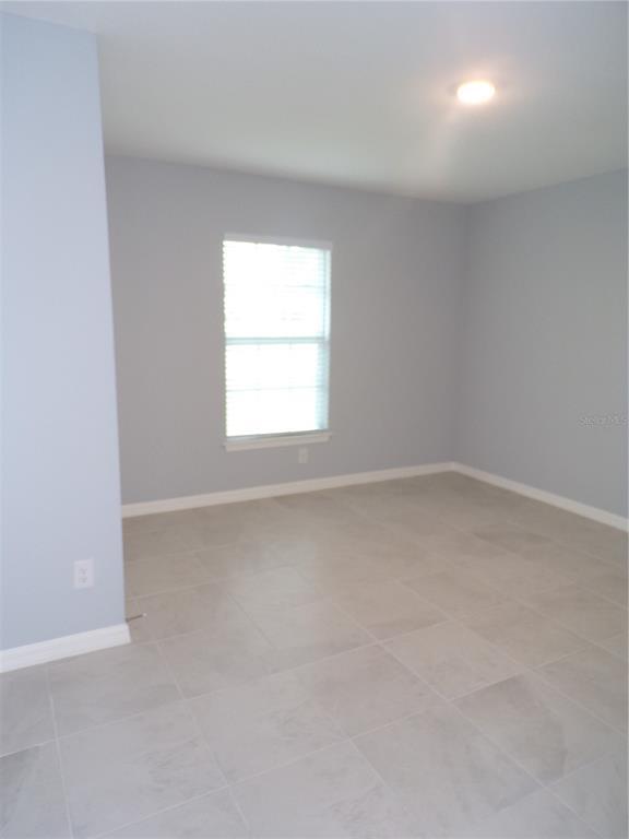 Building Photo - 25583 Deep Creek Blvd