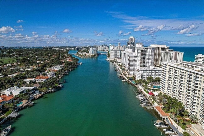 Building Photo - 5600 Collins Ave