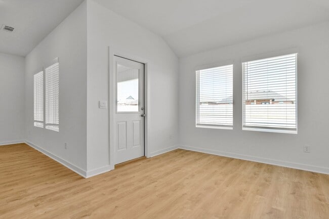 Building Photo - Brand-New 3 Bedroom Home in Prairie Grove!...
