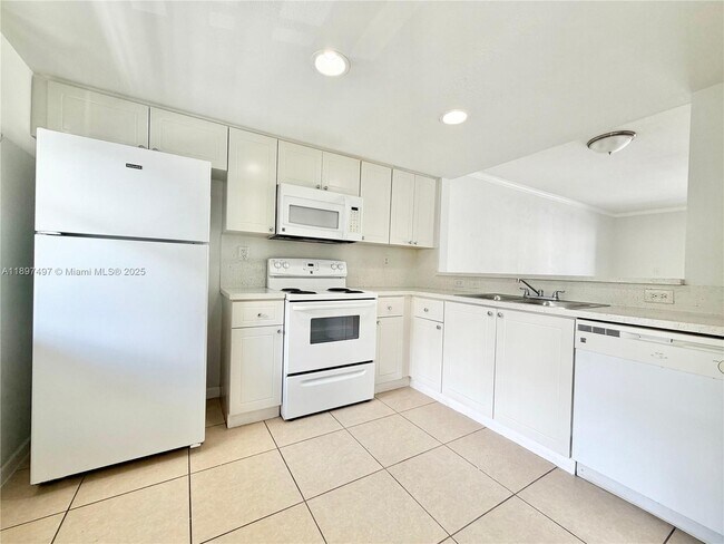 Building Photo - 11201 NW 89th St