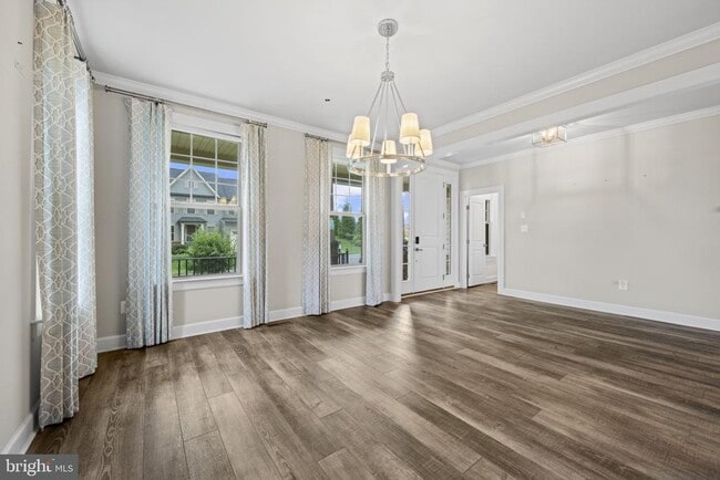 Building Photo - 7147 Starmount Ct