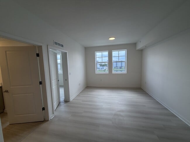 Building Photo - 5587 Millenia Blvd