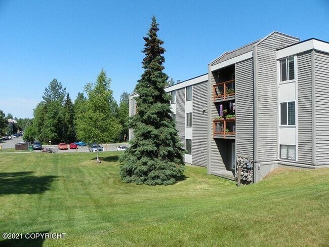 Building Photo - Anchorage Manorhouse