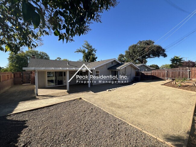 Building Photo - Wonderful 3bd/2ba Orangevale Home!