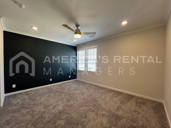 Building Photo - Home for rent in Hoover! Available to View Now!!!