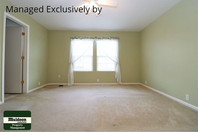 Primary Photo - Northeast Pet Friendly Townhome!
