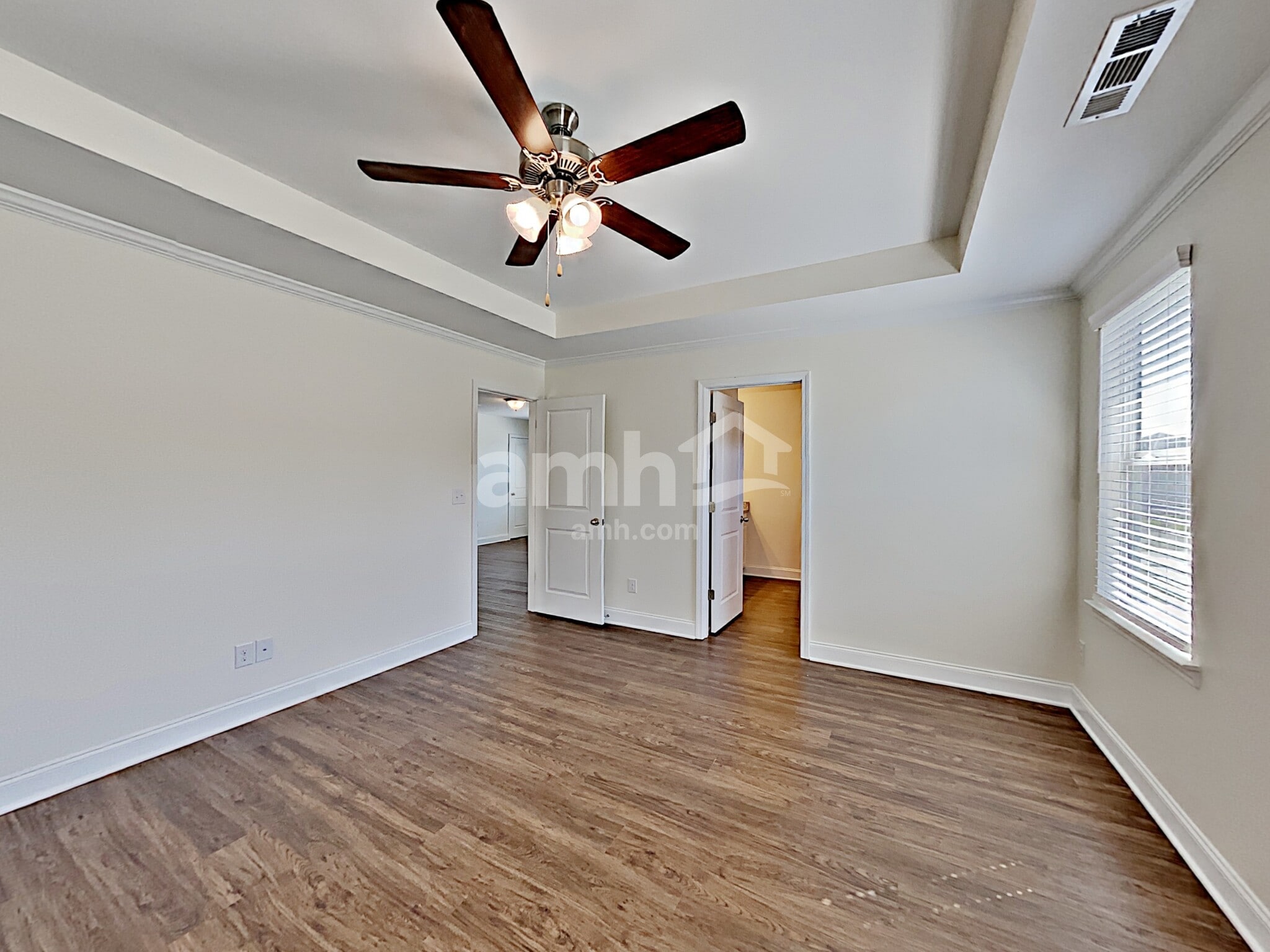 Building Photo - 5121 Jack Byrnes Dr