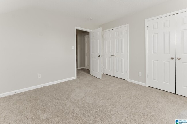 Building Photo - 6005 Russet Meadows Dr