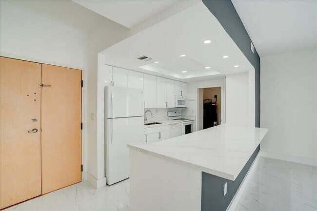 Building Photo - 9805 NW 52nd St