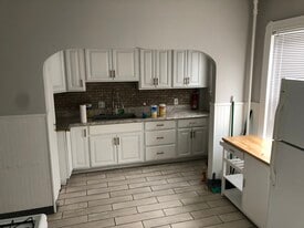 Building Photo - 22 Woonasquatucket Ave