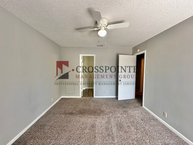 Building Photo - Coming Soon! 2 bed 2 bath Apartment in South Tyler!