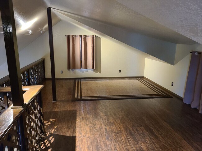 Building Photo - Updated Turn key Cabin In Mountainaire- CO...