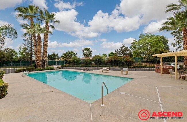 Building Photo - Move-In Special for Memorial Day! Deposit Gets You In — Hurry, Offer Ends 5/19