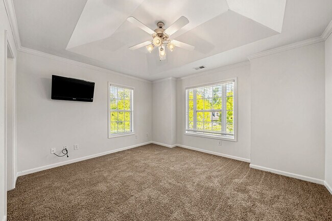 Building Photo - 1425 Ferocity Ridge Way NW