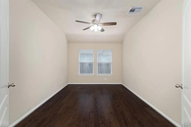 Building Photo - 16007 David Hill Ln