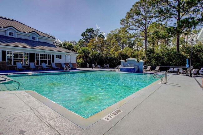 Building Photo - 15207 Harbour Vista Cir