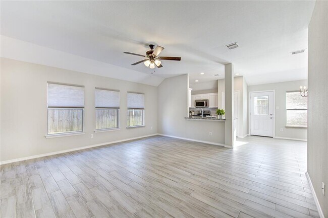 Building Photo - 1743 Vander Wilt Ln