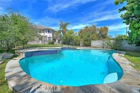 Building Photo - 8522 E Lorain Rd