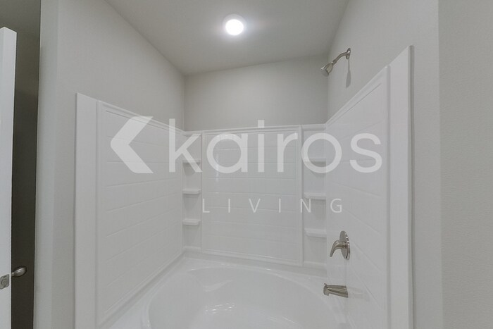 Building Photo - 13748 Willowmore Dr