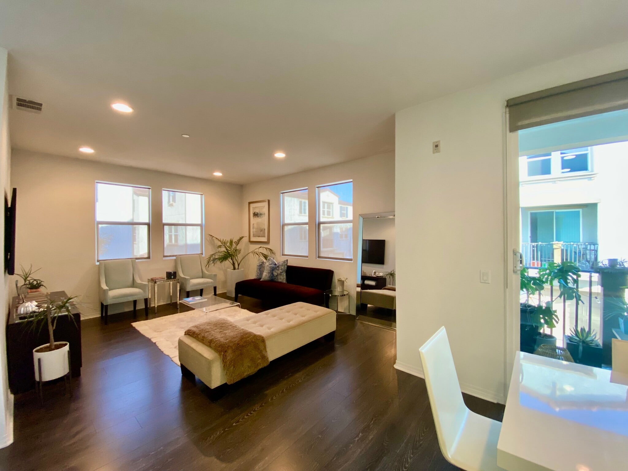 Living room opens to dining and kitchen area - 1135 Calle Montana