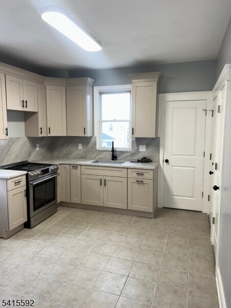 Building Photo - 125 Alton St