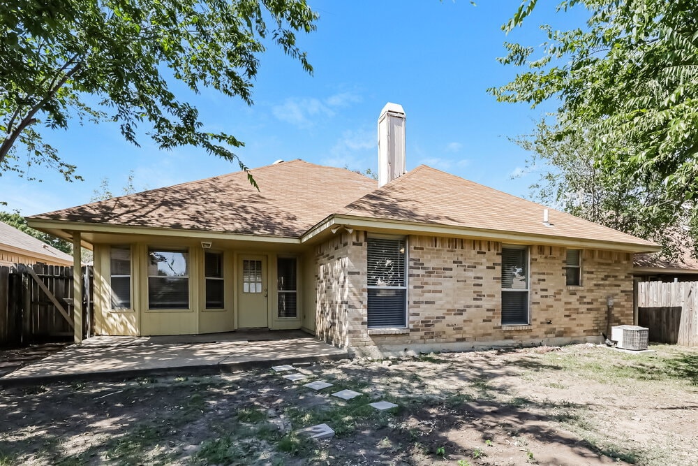 Building Photo - 6312 S Chesterfield Dr