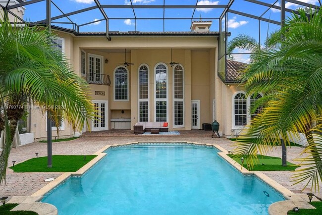 Building Photo - 2357 Alaqua Dr