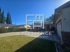 Building Photo - Willow Glen 3 Bedroom + Office With Attached Bathroom, Yard with Covered Patio, Strict One Pet Ne...
