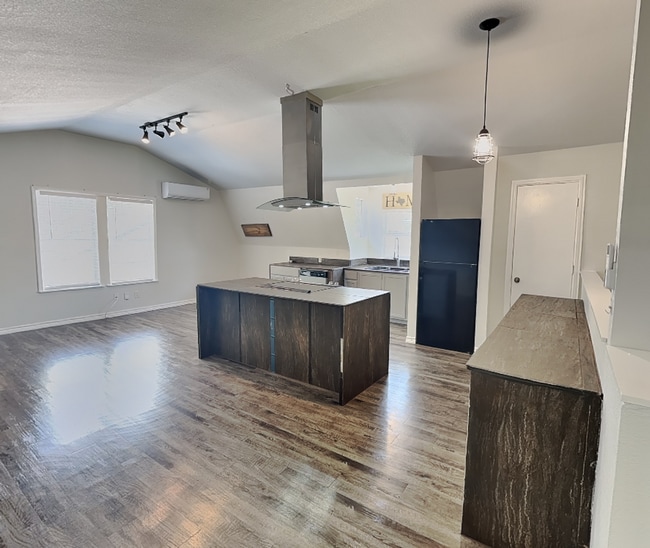 Building Photo - Private Back Unit Living with a Touch of Country Charm!