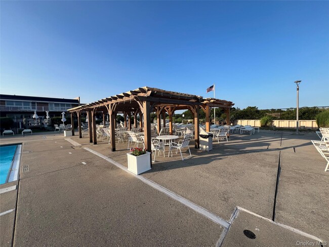 Building Photo - 750 Lido Blvd