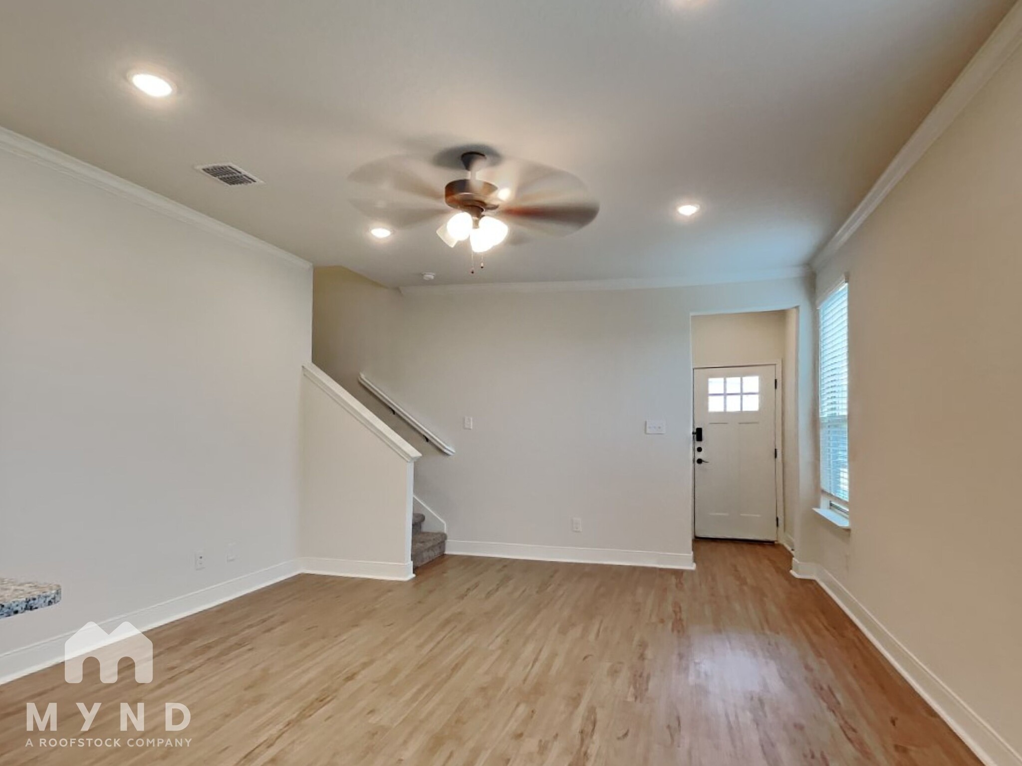 Building Photo - 2230 Sandlewood Cv