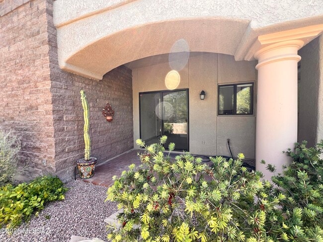 Building Photo - 7300 East Calle Alba Serena