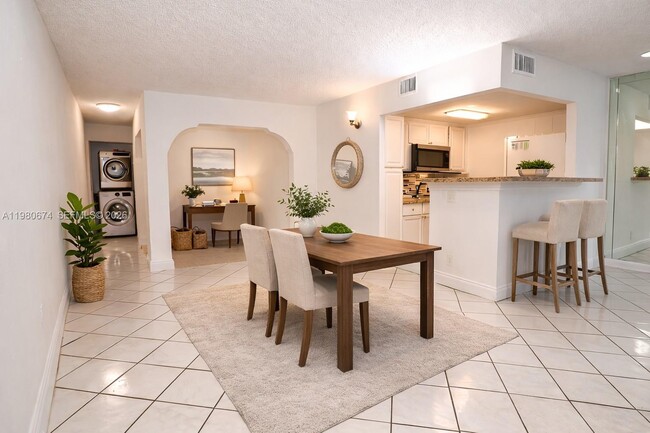 Building Photo - 2203 NW 55th Terrace