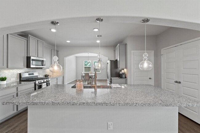 Building Photo - 15103 Dry Ridge Ct